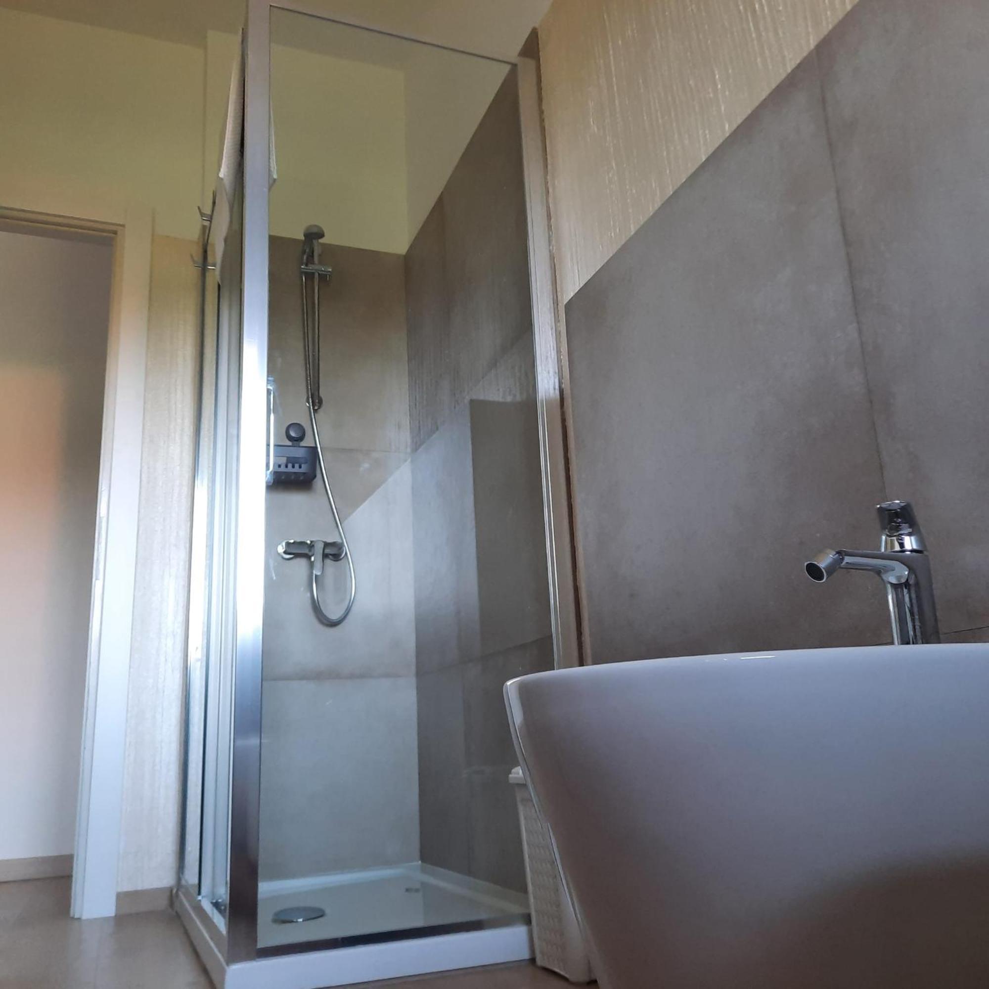 オメーニャSprio Houseアパートメント エクステリア 写真